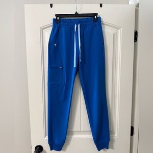 Figs Women's high waisted Zamora joggers scrub pants in royal blue